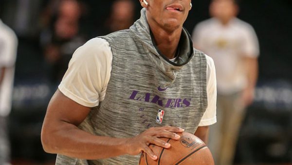 Se revela que los Clippers tienen la intención de fichar al base armador Rajon Rondo en el mercado libre